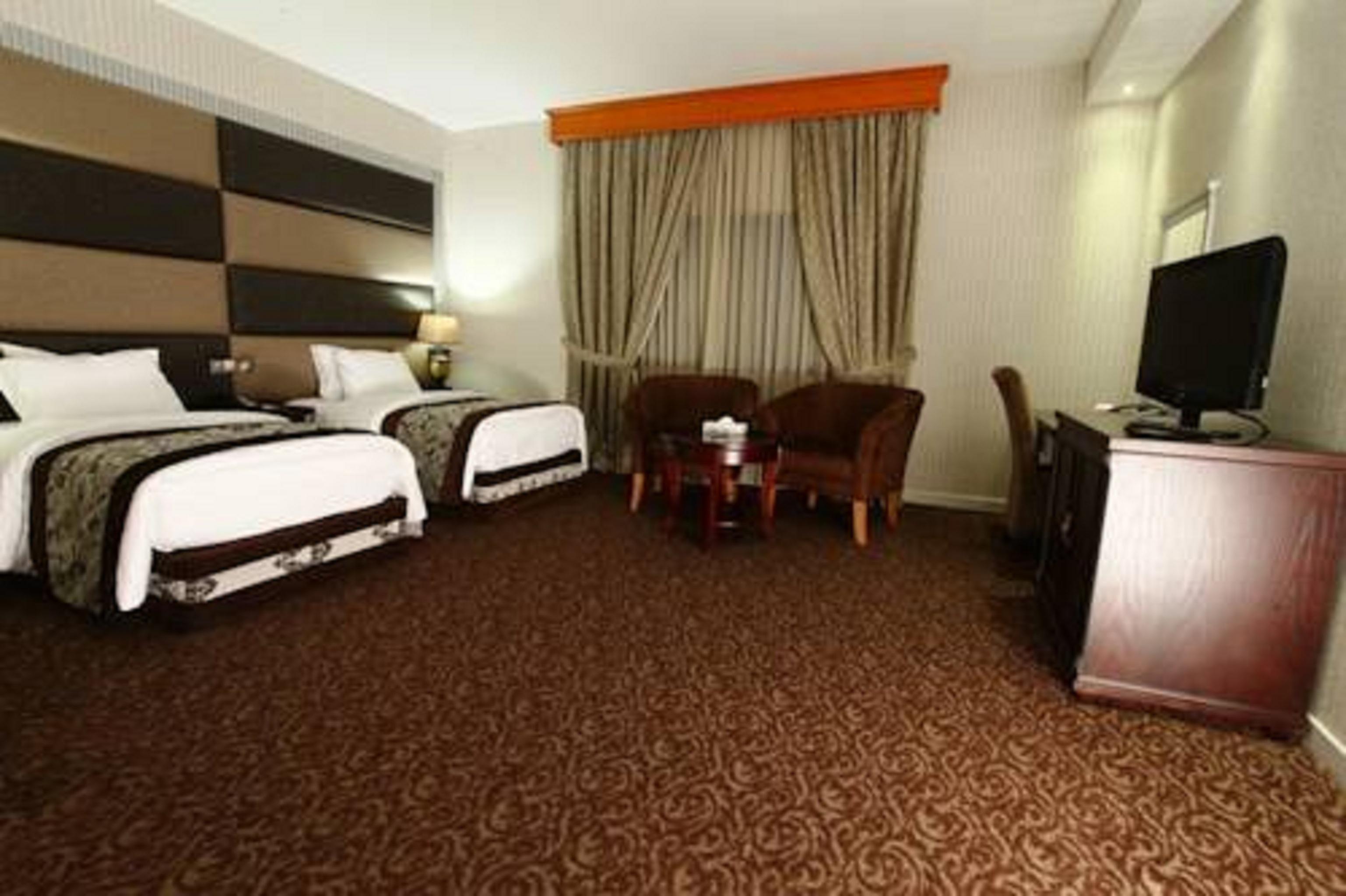Abjad Grand Hotel Dubai Eksteriør bilde