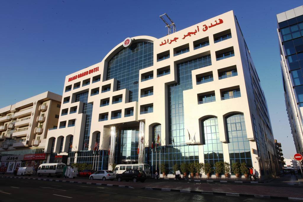 Abjad Grand Hotel Dubai Eksteriør bilde